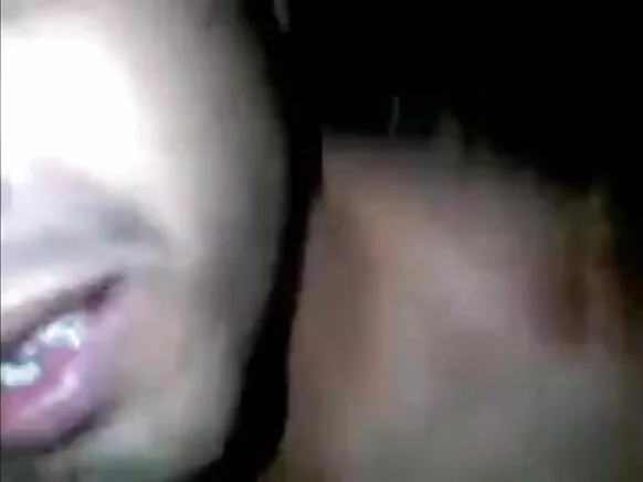 Hot Hot Umukobwa w'umuhindi Aunty Asambana na Boss Wiwe Abakecuru Bavyibushe N'ubwenge.
