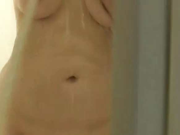 Si umugore w’igitsina anal xxx, igitsina c’inyigisho ca granny wawe.