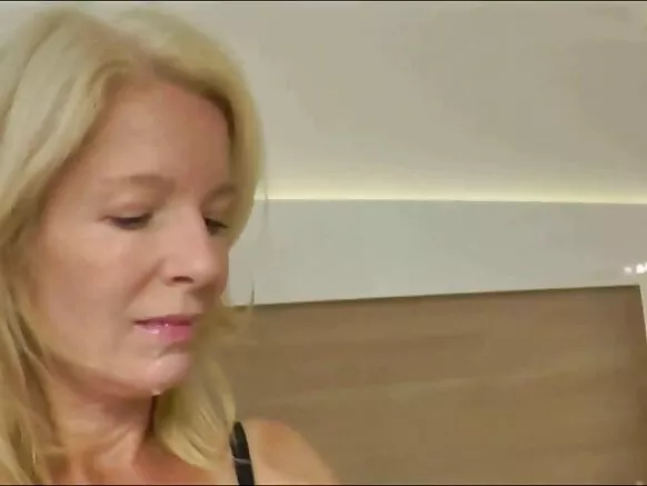 Anal blonde milf abagore bakuze bo muri Mexique bariko barahuza ibitsina.