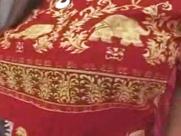 Abavyeyi bafise amabere manini baragira ubucuti butatu muri cinema.