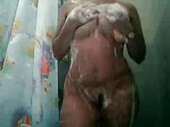 Mama munsi y’amasanamu y’ubusambanyi akuze, akuze mu mutima.