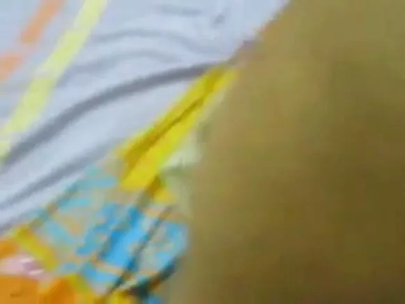 Desi akuze gusa aunty mu saree indogoba gusambana.