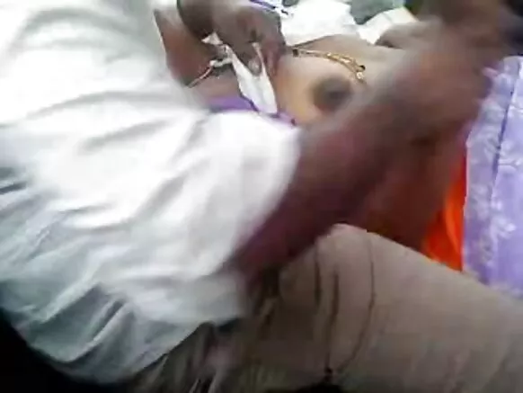 Umuhindi Aunty 1281 Umurusiya wa kera Arasambana Mature.