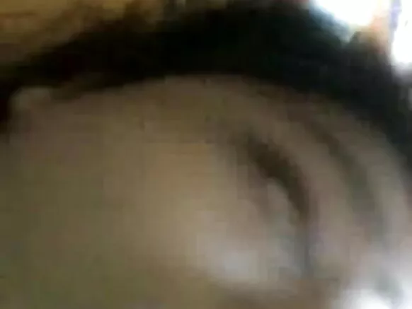 Umuhindi bhabhi ariko arasambana xxx amasanamu y’abavyeyi bafashwe ku nguvu.